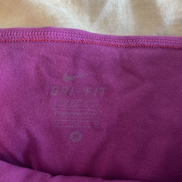GUC Nike purple w/orange stripe crops - Picture 4 of 6